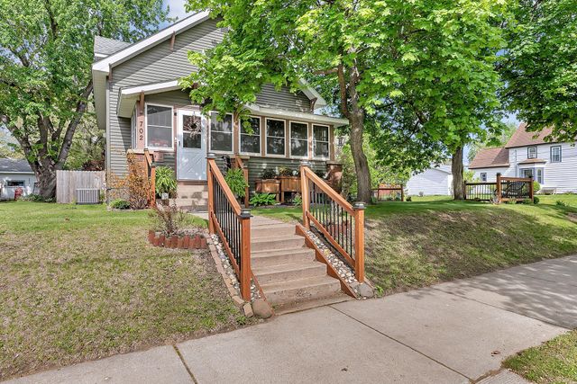 702 7th Avenue N, Saint Cloud, MN 56303