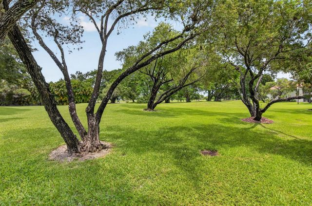 5907 Parkwalk Drive, Boynton Beach, FL 33472