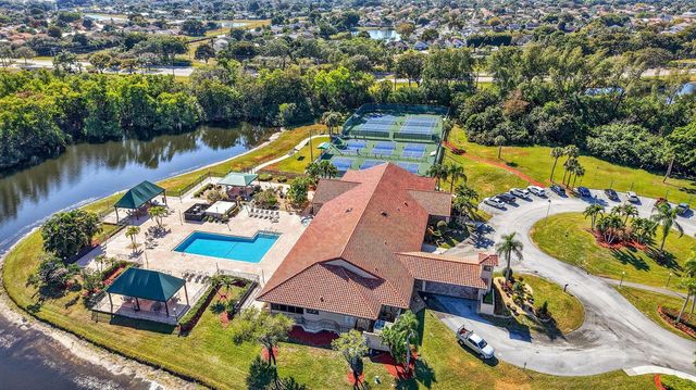 5907 Parkwalk Drive, Boynton Beach, FL 33472