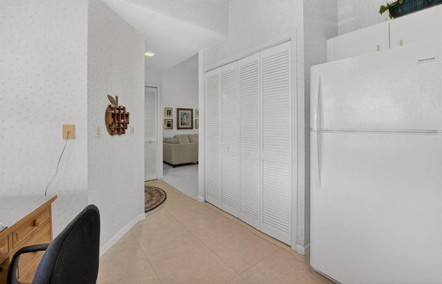 5907 Parkwalk Drive, Boynton Beach, FL 33472