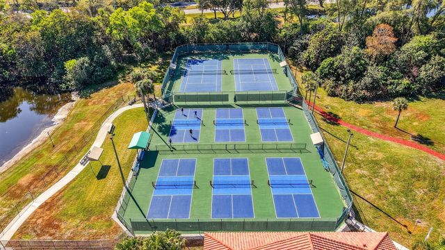 5907 Parkwalk Drive, Boynton Beach, FL 33472