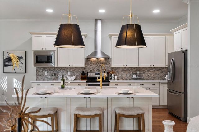 2914 W SAN JOSE STREET, Tampa, FL 33629