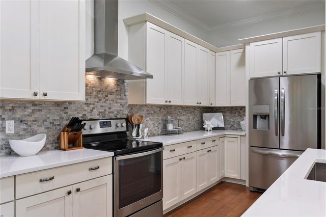 2914 W SAN JOSE STREET, Tampa, FL 33629