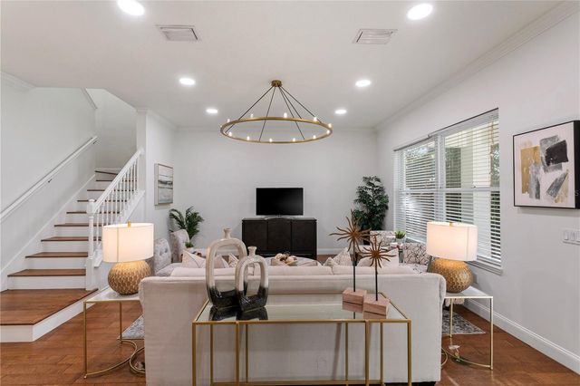 2914 W SAN JOSE STREET, Tampa, FL 33629