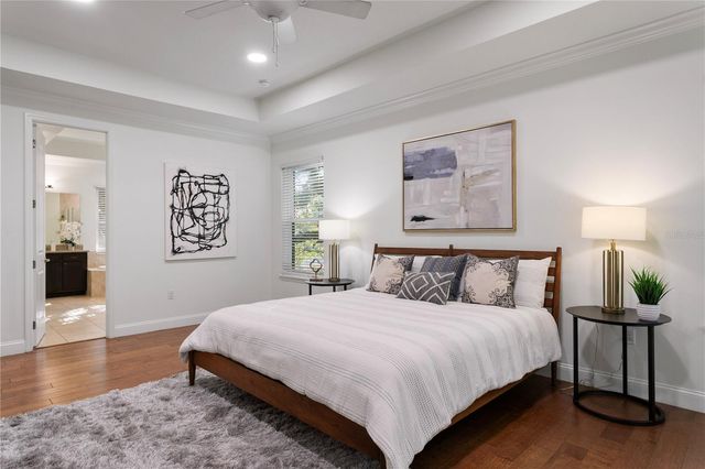 2914 W SAN JOSE STREET, Tampa, FL 33629