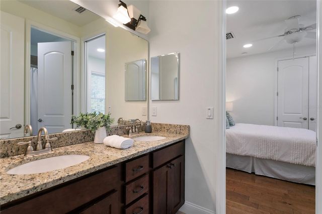 2914 W SAN JOSE STREET, Tampa, FL 33629