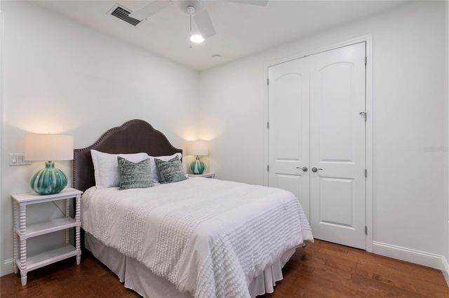 2914 W SAN JOSE STREET, Tampa, FL 33629