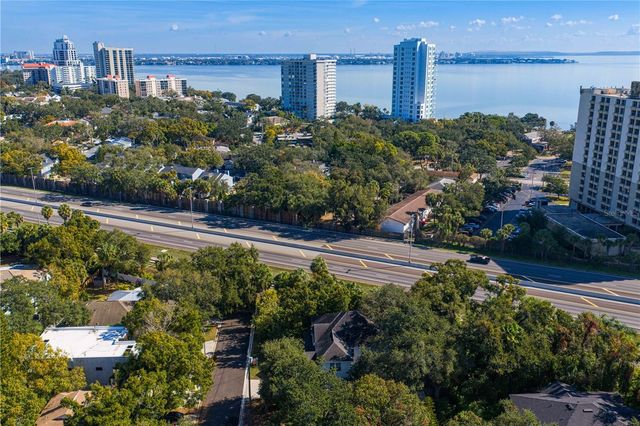 2914 W SAN JOSE STREET, Tampa, FL 33629