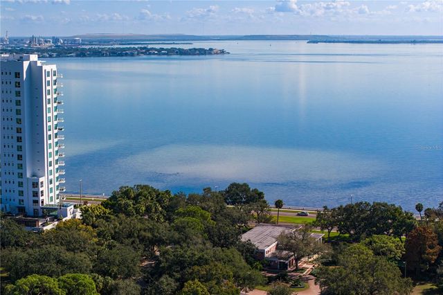 2914 W SAN JOSE STREET, Tampa, FL 33629