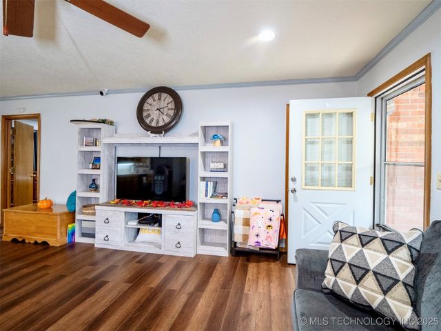 101 Park Drive, Madill, OK 73446