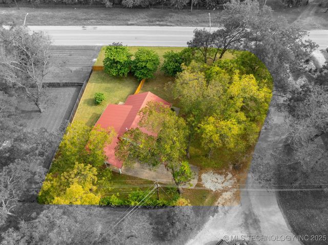 101 Park Drive, Madill, OK 73446