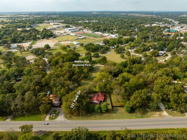 101 Park Drive, Madill, OK 73446