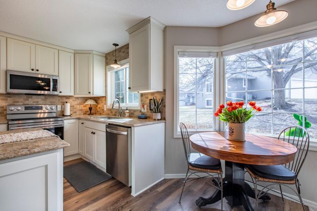 2806 Riverwood Lane NW, Rochester, MN 55901