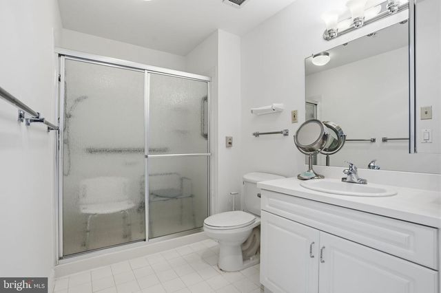 2216 WINDROW DR, Princeton, NJ 08540