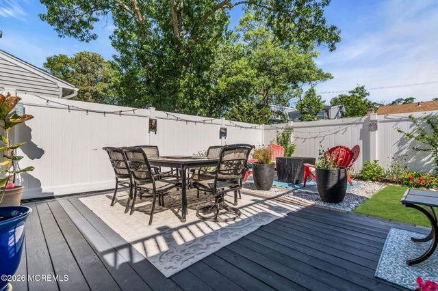 442 Mohawk Drive, Brick, NJ 08723