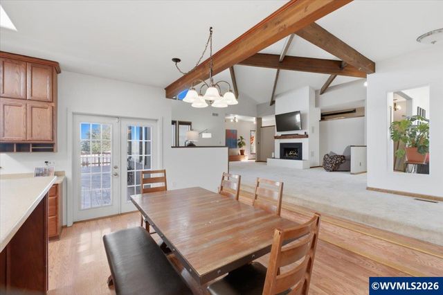 38597 Shady Oak Rd NE, Albany, OR 97322