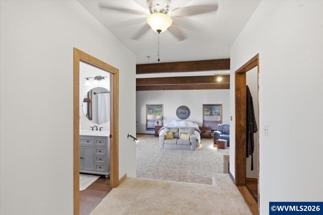 38597 Shady Oak Rd NE, Albany, OR 97322