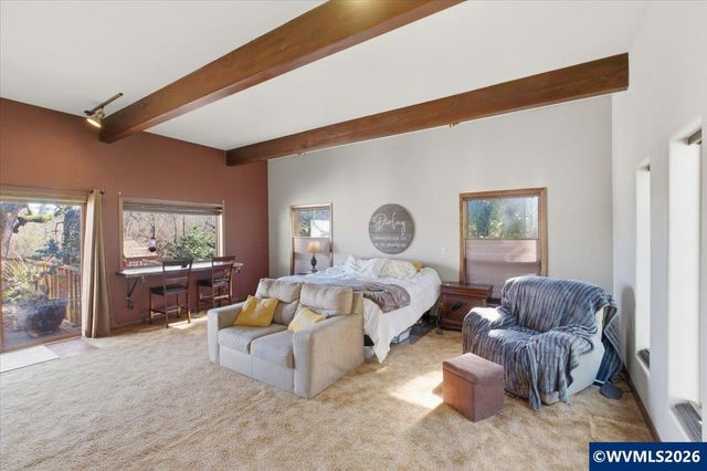 38597 Shady Oak Rd NE, Albany, OR 97322