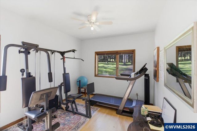 38597 Shady Oak Rd NE, Albany, OR 97322