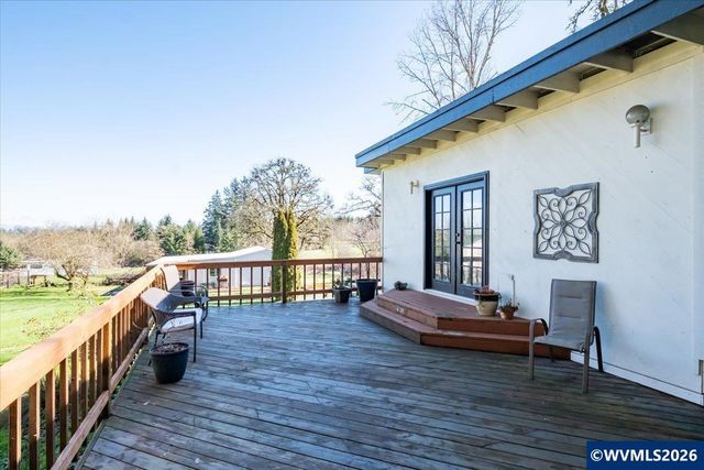 38597 Shady Oak Rd NE, Albany, OR 97322