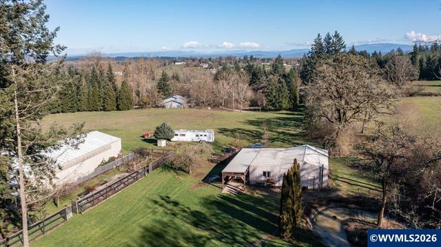 38597 Shady Oak Rd NE, Albany, OR 97322