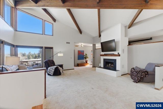 38597 Shady Oak Rd NE, Albany, OR 97322