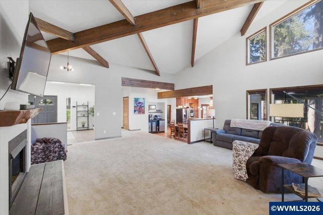 38597 Shady Oak Rd NE, Albany, OR 97322