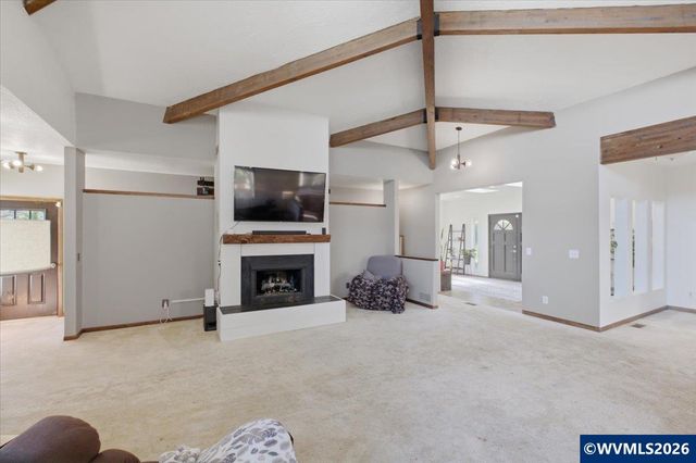 38597 Shady Oak Rd NE, Albany, OR 97322