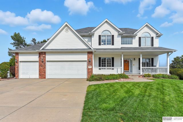 9402 Margo Circle, La Vista, NE 68128
