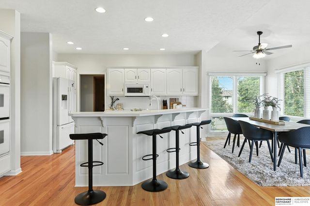 9402 Margo Circle, La Vista, NE 68128