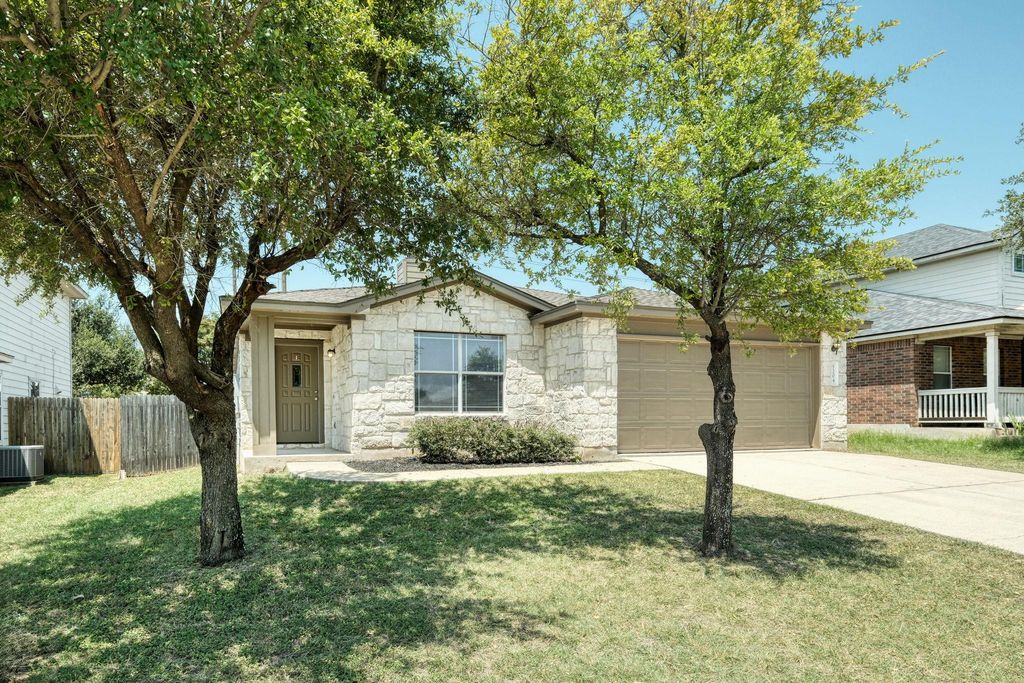 1204 Kenneys WAY, Round Rock, TX 78665