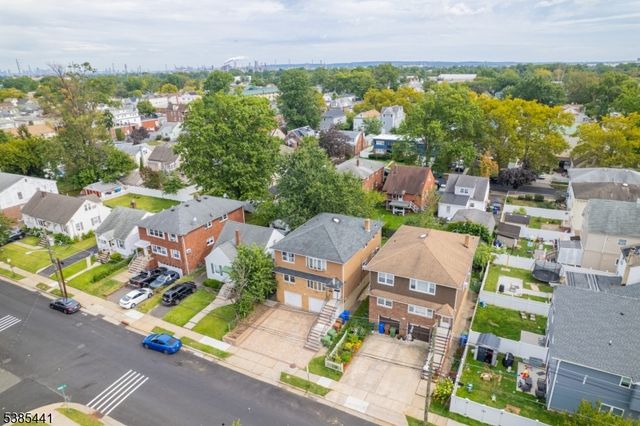 514 E Elm St, Linden City, NJ 07036