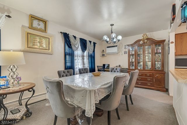 514 E Elm St, Linden City, NJ 07036