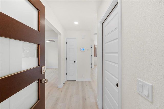 6007 Wideleaf DR, Austin, TX 78724