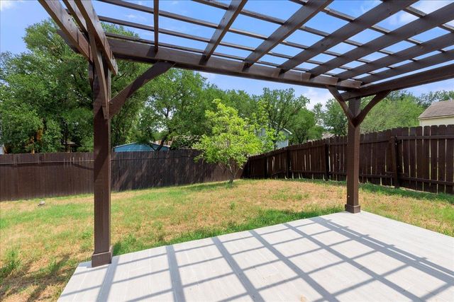 6007 Wideleaf DR, Austin, TX 78724