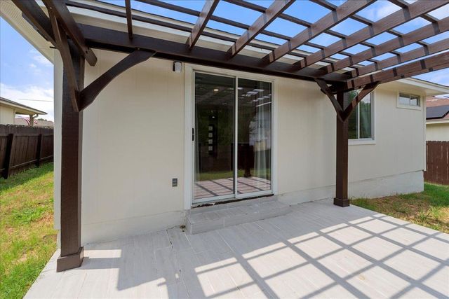 6007 Wideleaf DR, Austin, TX 78724