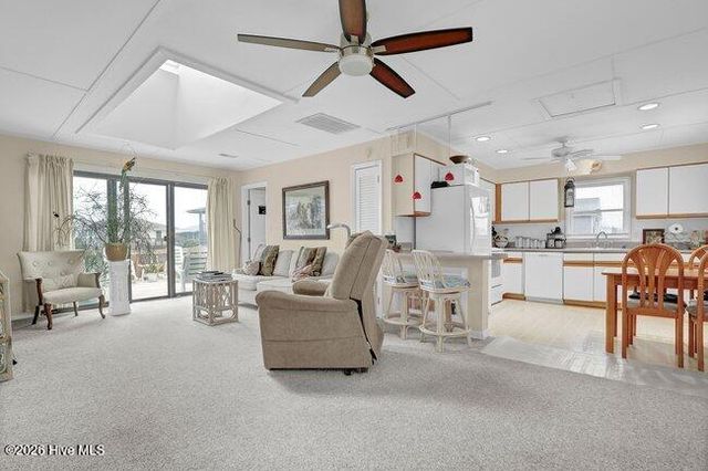 1011 S Anderson Boulevard Topsail Beach, Topsail Beach, NC 28445