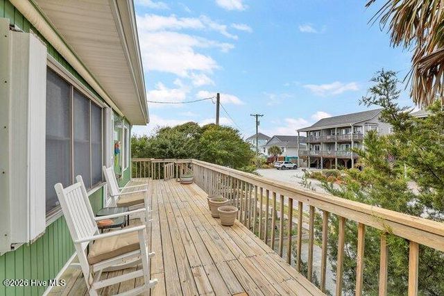 1011 S Anderson Boulevard Topsail Beach, Topsail Beach, NC 28445