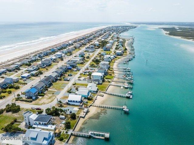 1011 S Anderson Boulevard Topsail Beach, Topsail Beach, NC 28445