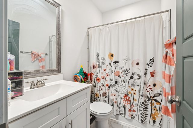 1568 Ellie Piper Cir, Clarksville, TN 37043