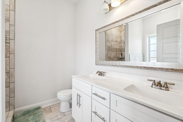 1568 Ellie Piper Cir, Clarksville, TN 37043