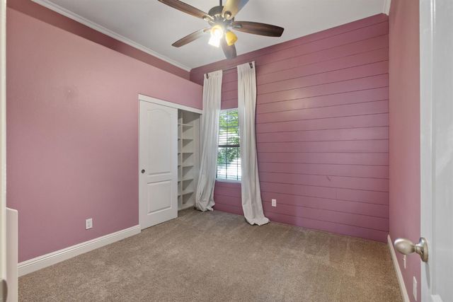 5533 W River Bottom Avenue, Fresno, CA 93722