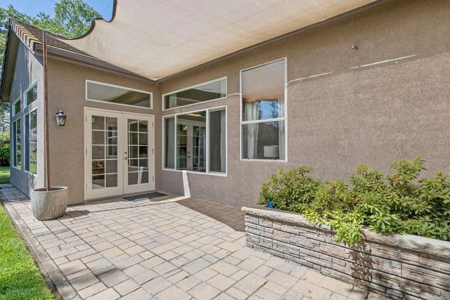 5533 W River Bottom Avenue, Fresno, CA 93722
