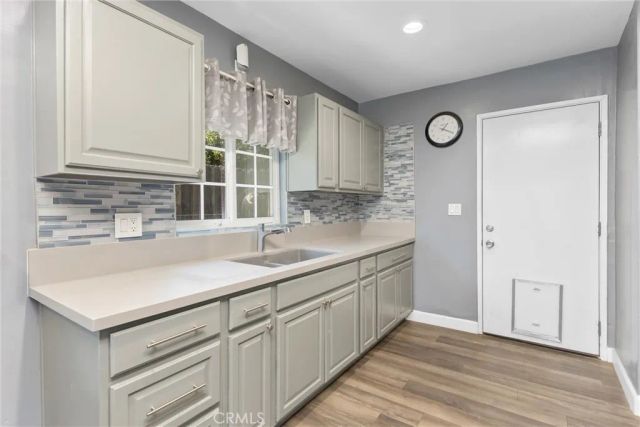 27143 Norwood, Highland, CA 92346