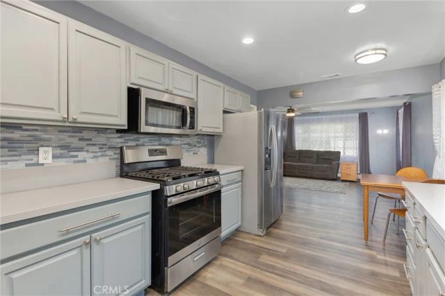 27143 Norwood, Highland, CA 92346