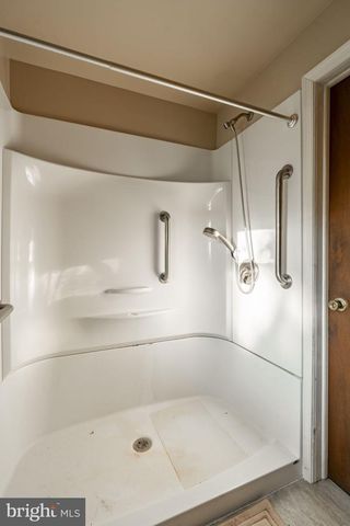 1407 BRUNNERVILLE RD, Lititz, PA 17543