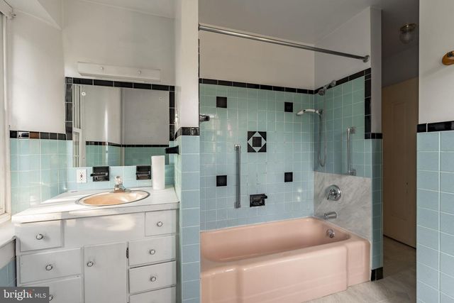 1407 BRUNNERVILLE RD, Lititz, PA 17543