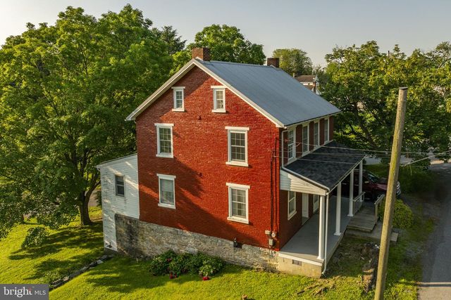 1407 BRUNNERVILLE RD, Lititz, PA 17543