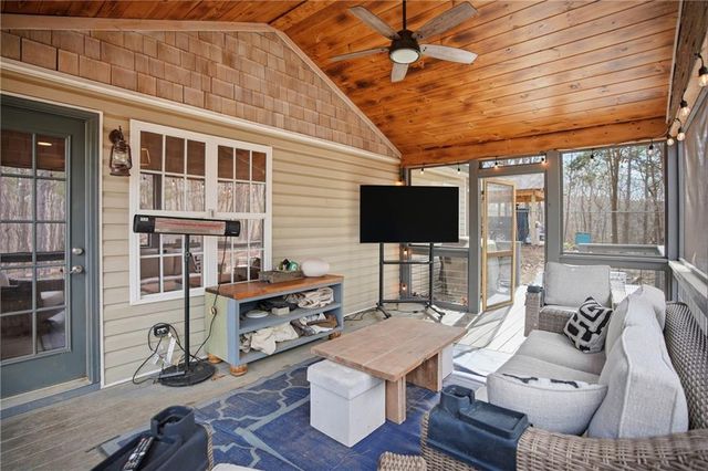 217 Paul Cagle Drive, Waleska, GA 30183