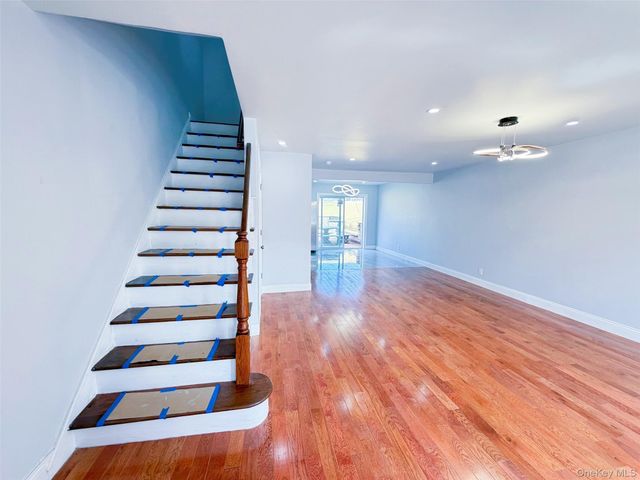 166-65 17TH Road, Whitestone, NY 11357